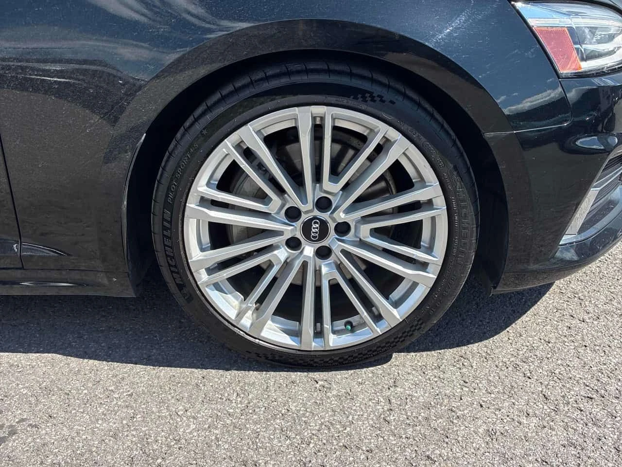 Audi A5  Komfort / CARFAX / АВТОКРЕДИТ , снимка 7 - Автомобили и джипове - 55670982
