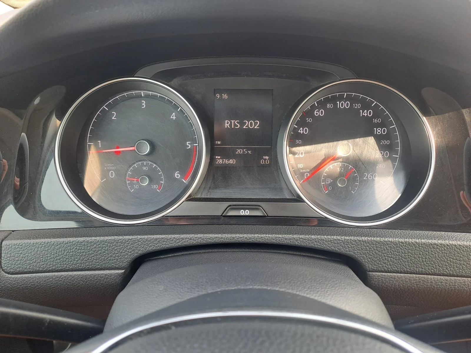 VW Golf 2.0 TDI 4x4, снимка 13 - Автомобили и джипове - 55852445
