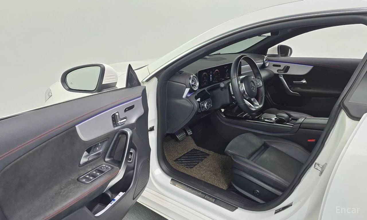 Mercedes-Benz CLA 250 AMG* LINE* 4MATIC* LANE* ASSIST* КАМЕРА* , снимка 6 - Автомобили и джипове - 56042477