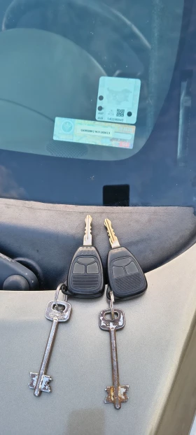 Jeep Cherokee 2.8 брониран, снимка 15