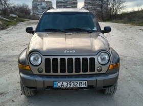 Jeep Cherokee 2.8 брониран, снимка 2