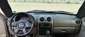 Jeep Cherokee 2.8 брониран, снимка 13