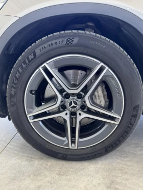 Mercedes-Benz GLC 220 d 4MATIC Coupe  | Auto.bg — изображение 12