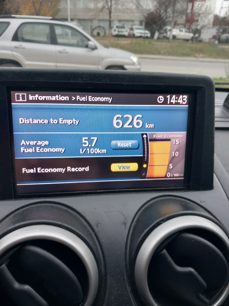 Nissan Qashqai J10, снимка 15 - Автомобили и джипове - 51217889