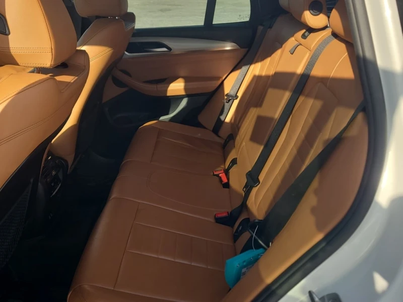 BMW X3 * XDRIVE30I * CARFAX * ПОДГРЕВИ* ШИБИДАХ, снимка 11 - Автомобили и джипове - 53281265