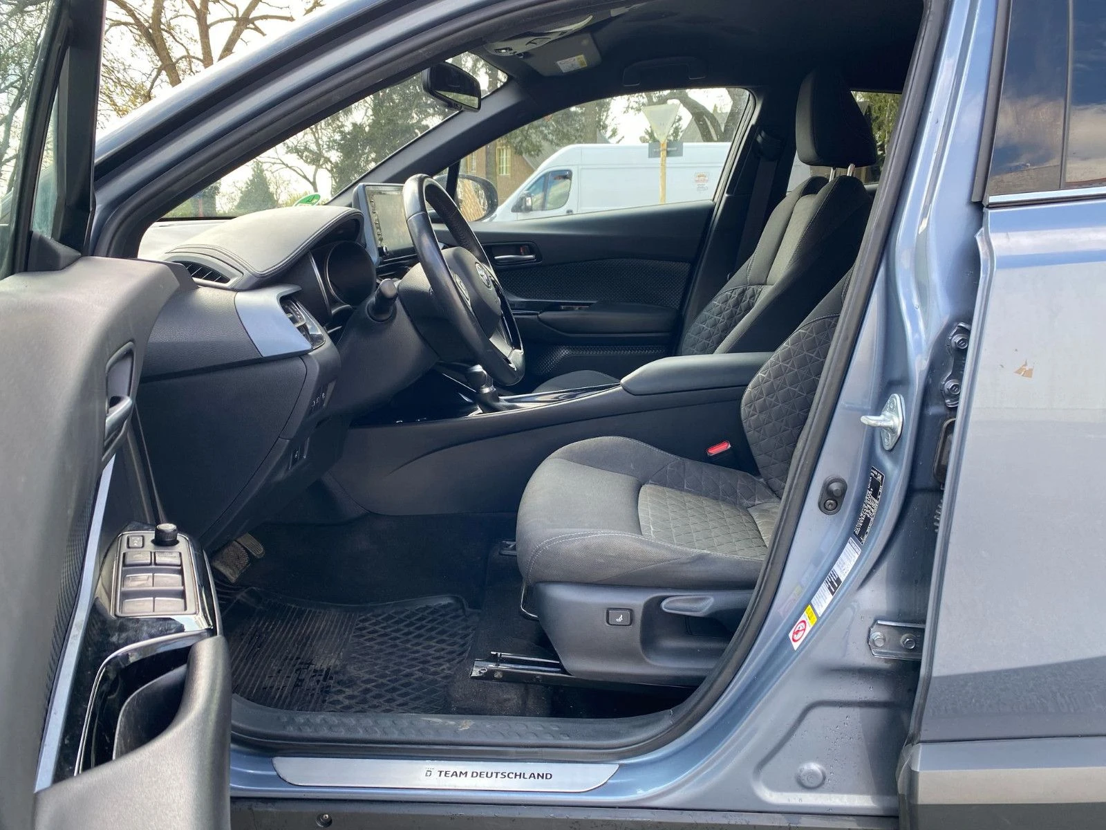 Toyota C-HR 2.0/HYBRID/152HP/CAM/HD/CARPLAY/LED/KLESS/176f - изображение 9