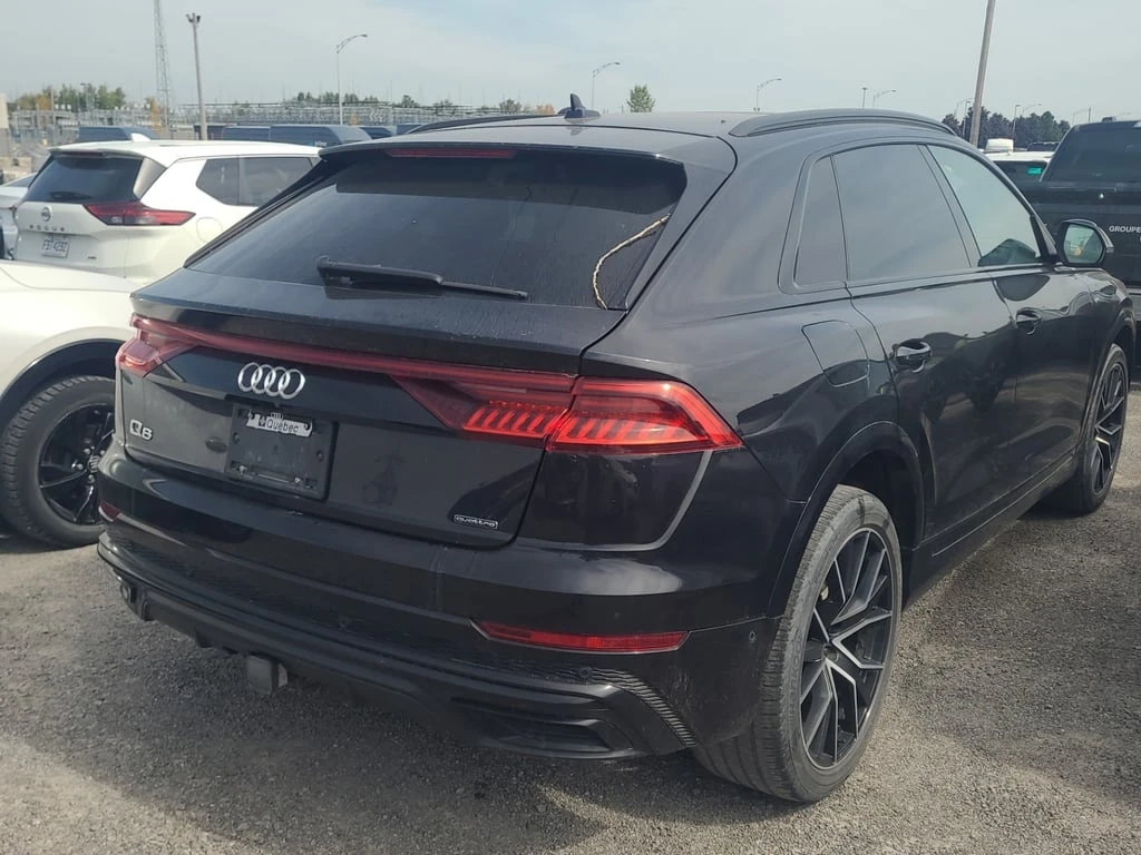 Audi Q8 * PROGRESSIV * CARFAX * БЕЗ ПЪРВОНАЧАЛНА ВНОСКА - изображение 3