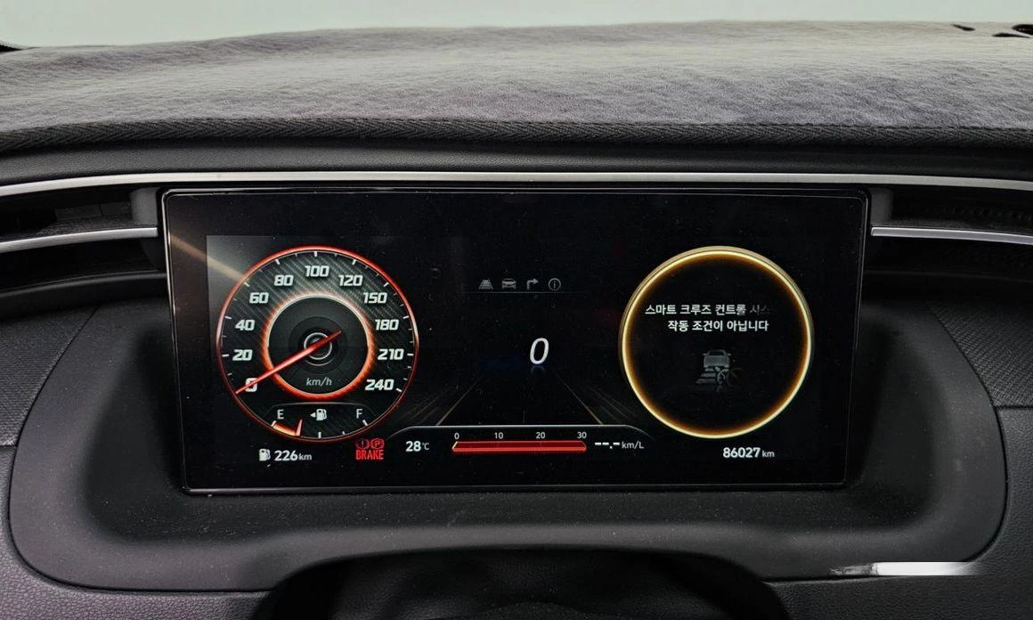 Hyundai Tucson Diesel 2.0 2WD Premium * НАЙ-ДОБРА ЦЕНА В БЪЛГАРИЯ - изображение 8