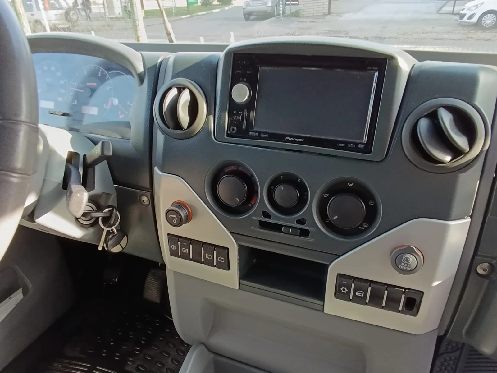 Iveco Massive  - изображение 10