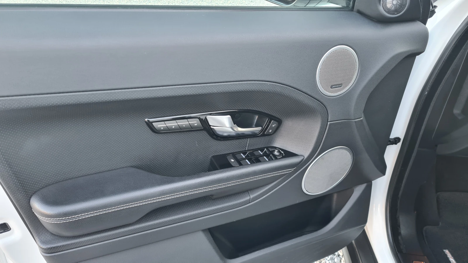 Land Rover Range Rover Evoque DYNAMIK-PLUS - изображение 9