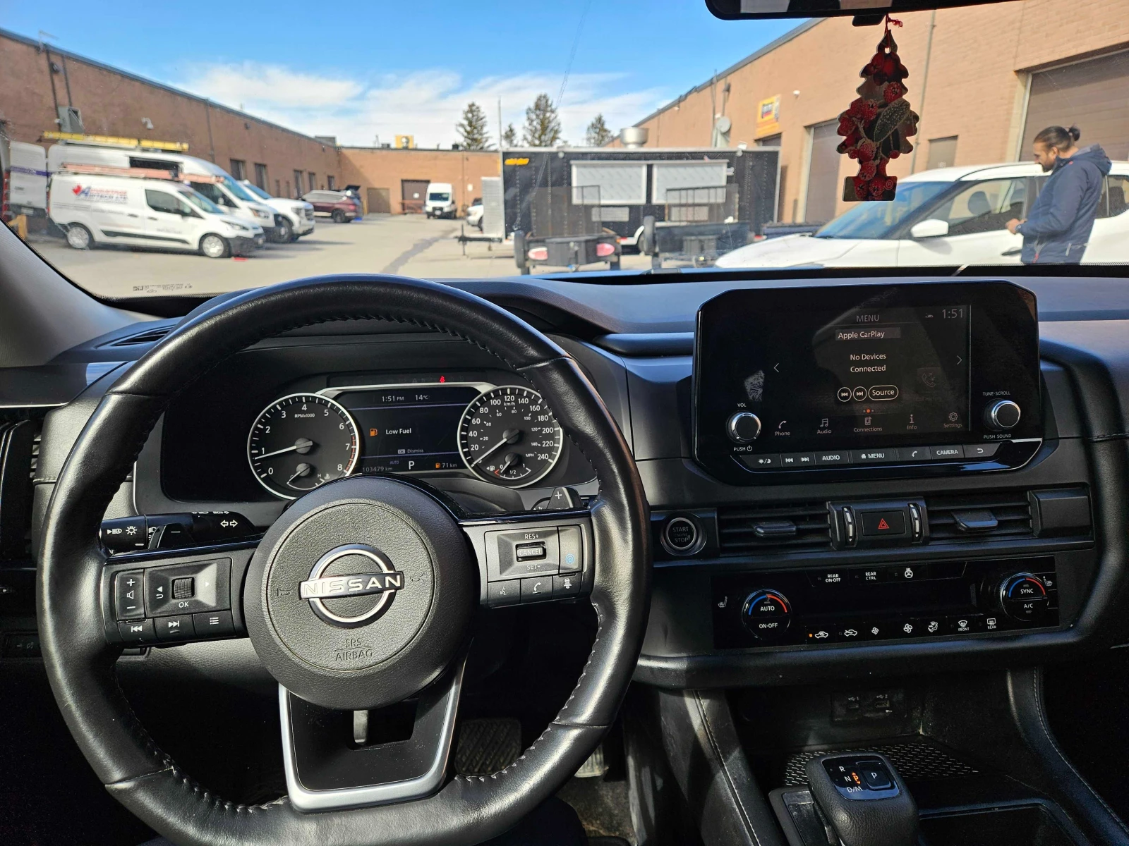 Nissan Pathfinder S * * CARFAX * * АВТО КРЕДИТ * * , снимка 7 - Автомобили и джипове - 53841733