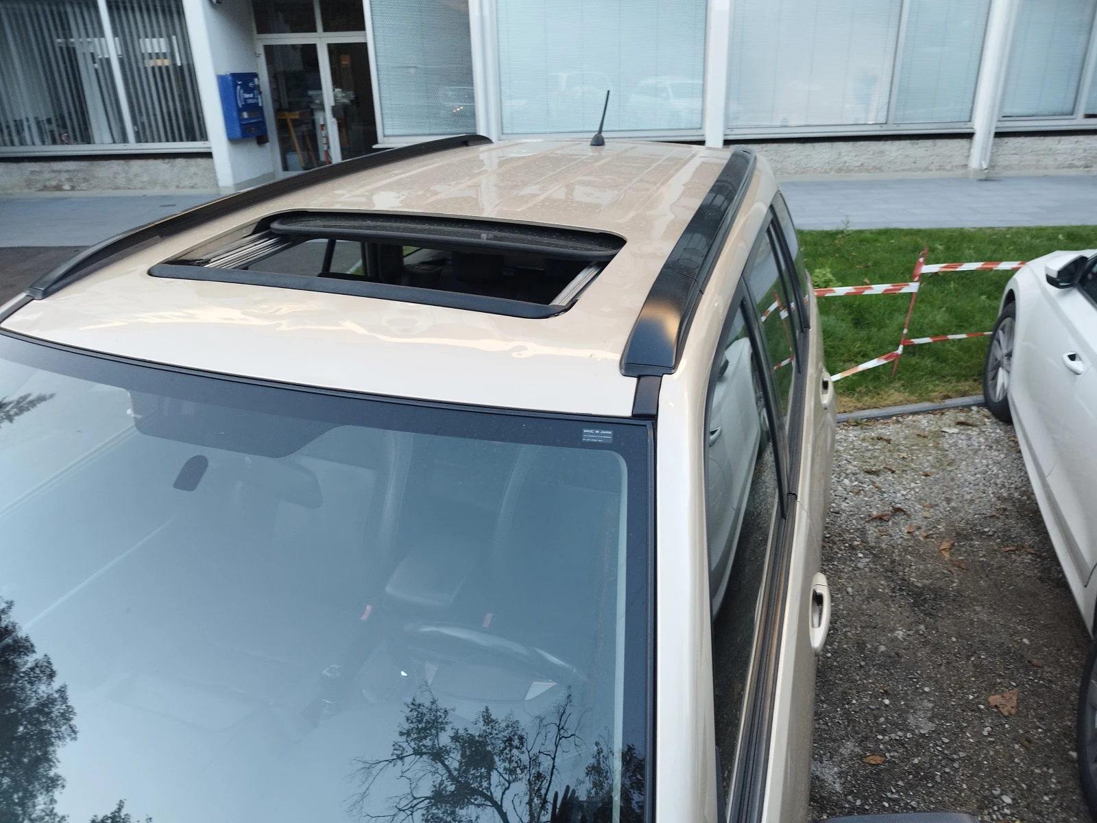 Suzuki Grand vitara 1.9 DDiS, снимка 9 - Автомобили и джипове - 55314056