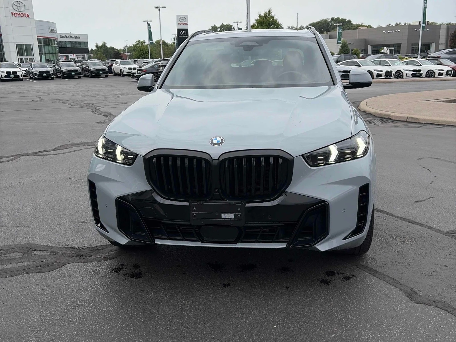 BMW X5 xDrive40i* M-SPORT PRO* ПОДГРЕВ* ПАНО* HARMAN KARD, снимка 6 - Автомобили и джипове - 55510512