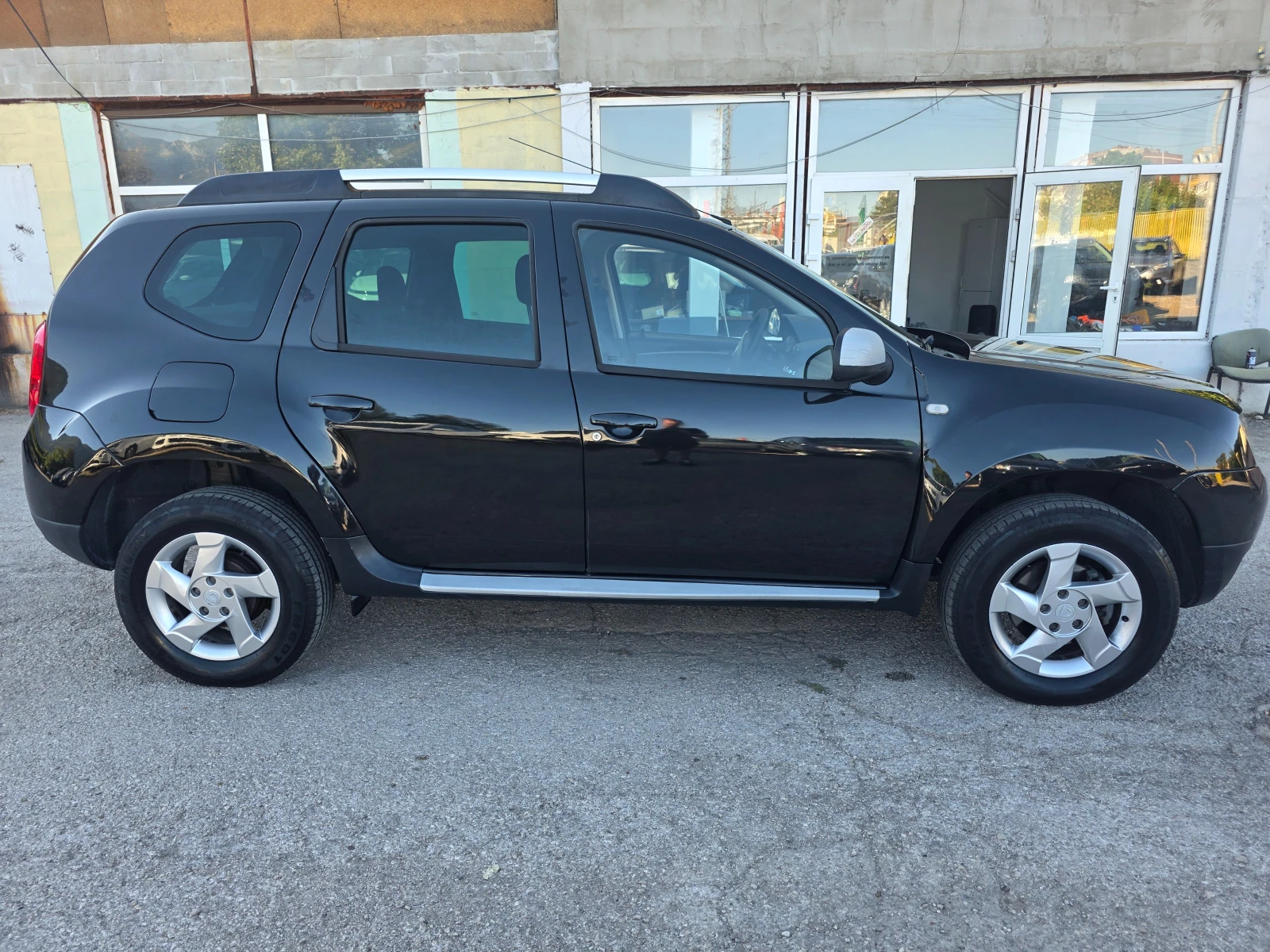 Dacia Duster 1.5DCI KLIMA ITALY, снимка 4 - Автомобили и джипове - 55691079