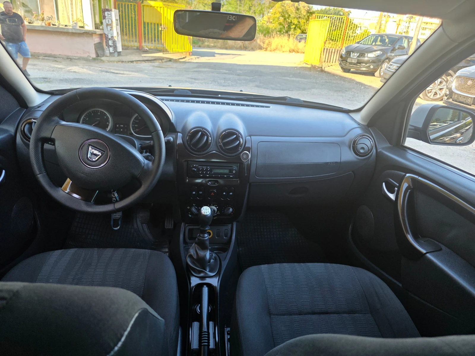 Dacia Duster 1.5DCI KLIMA ITALY, снимка 12 - Автомобили и джипове - 55691079