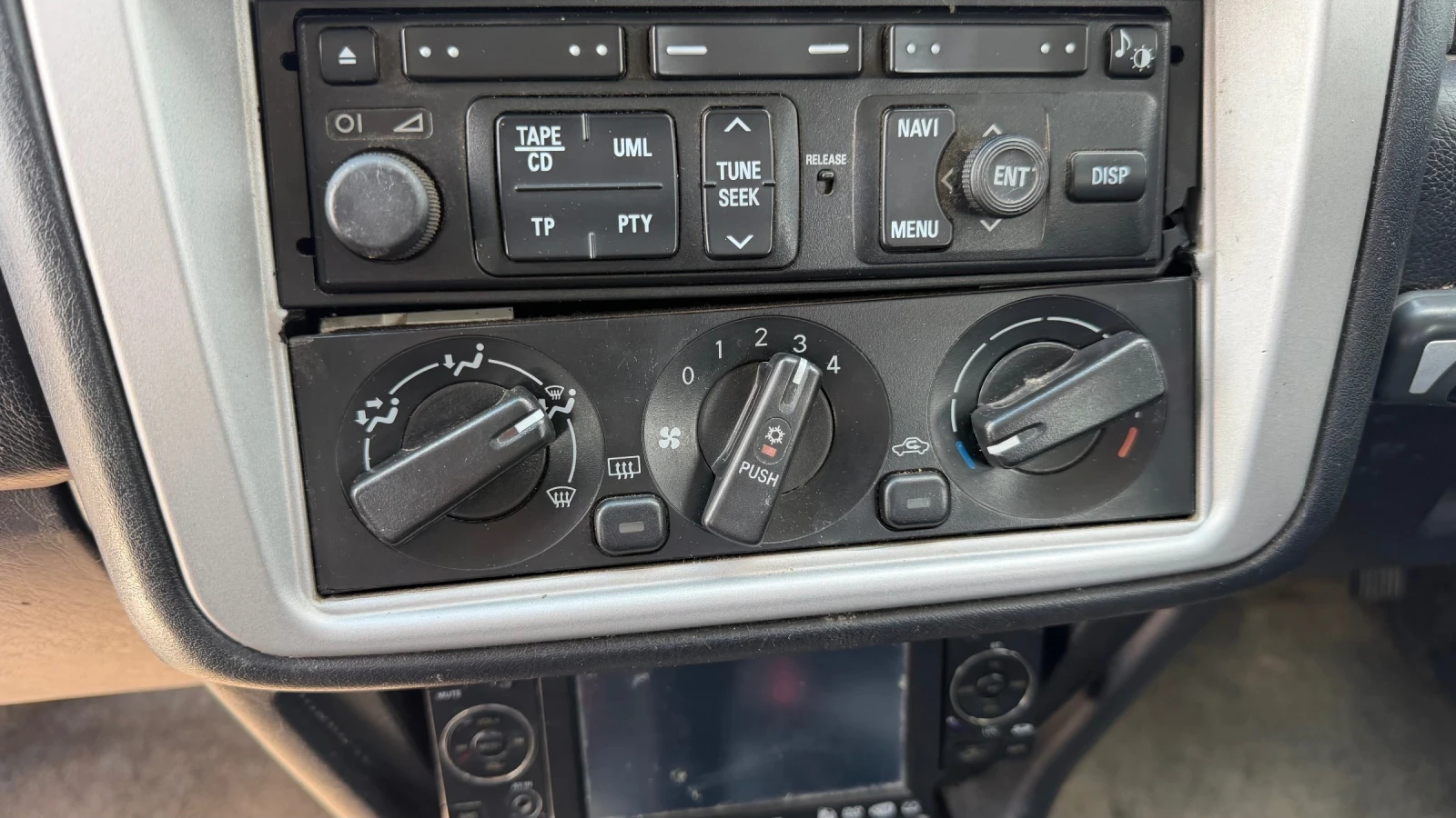 Mitsubishi Pajero pinin 1.8GDI АВТОМАТИК ГАЗОВА УРЕДБА ДЕСЕН ВОЛАН, снимка 10 - Автомобили и джипове - 55708111