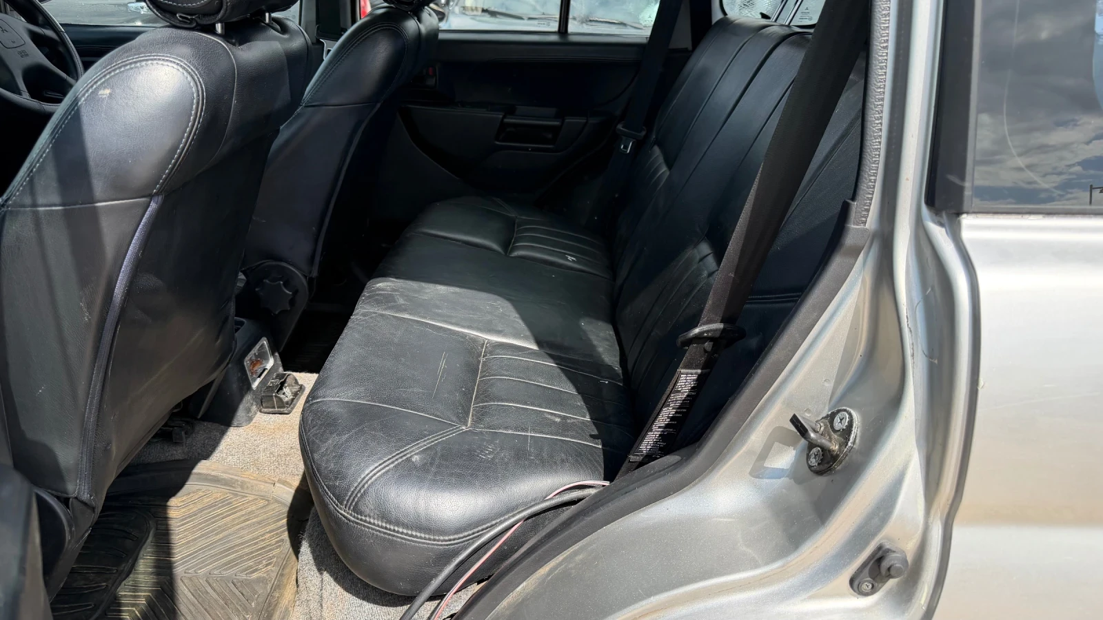 Mitsubishi Pajero pinin 1.8GDI АВТОМАТИК ГАЗОВА УРЕДБА ДЕСЕН ВОЛАН, снимка 11 - Автомобили и джипове - 55708111