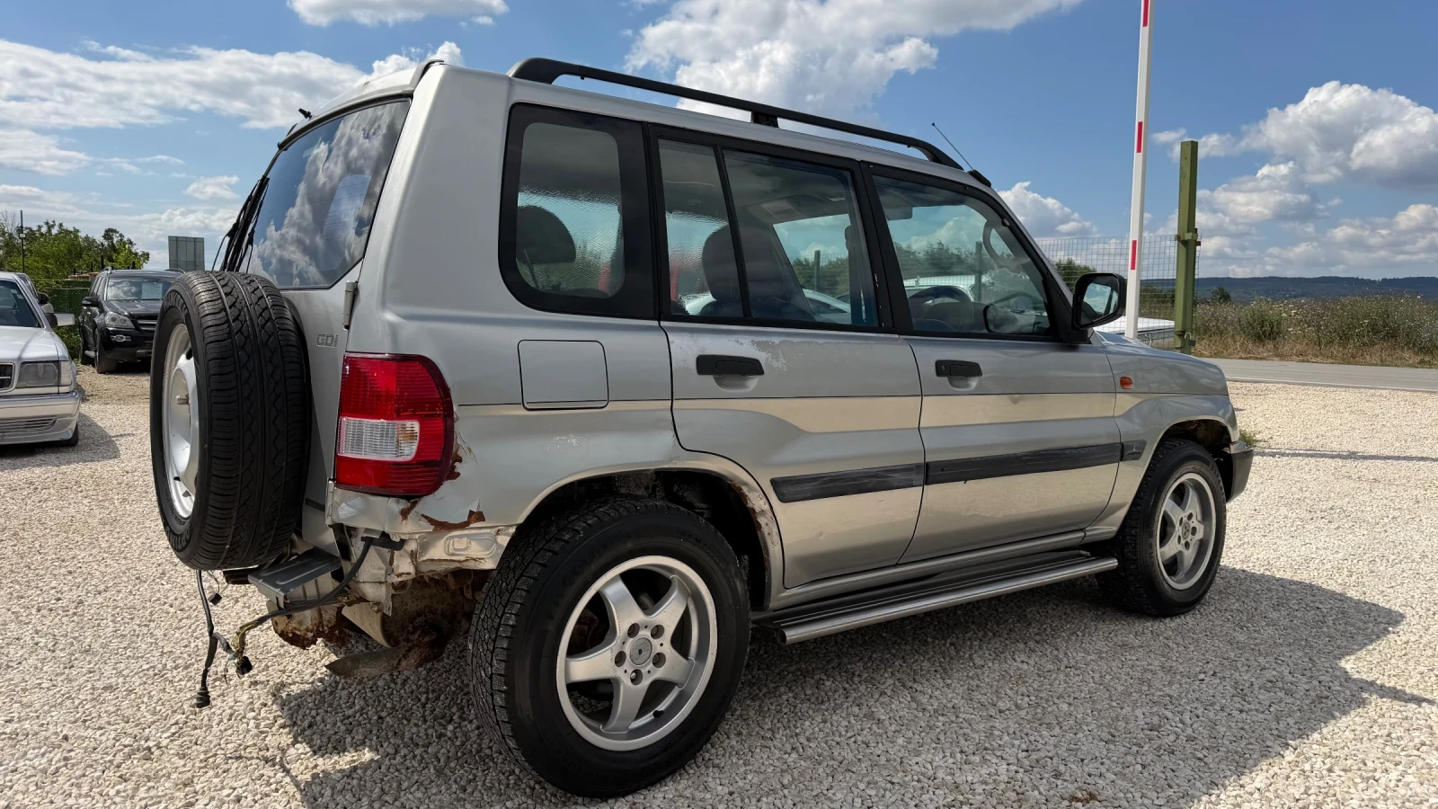 Mitsubishi Pajero pinin 1.8GDI АВТОМАТИК ГАЗОВА УРЕДБА ДЕСЕН ВОЛАН, снимка 5 - Автомобили и джипове - 55708111
