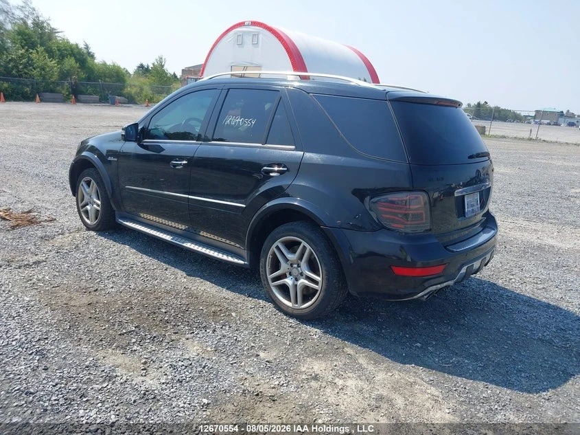 Mercedes-Benz ML 63 AMG Автокредит Цена до България, снимка 6 - Автомобили и джипове - 55791140
