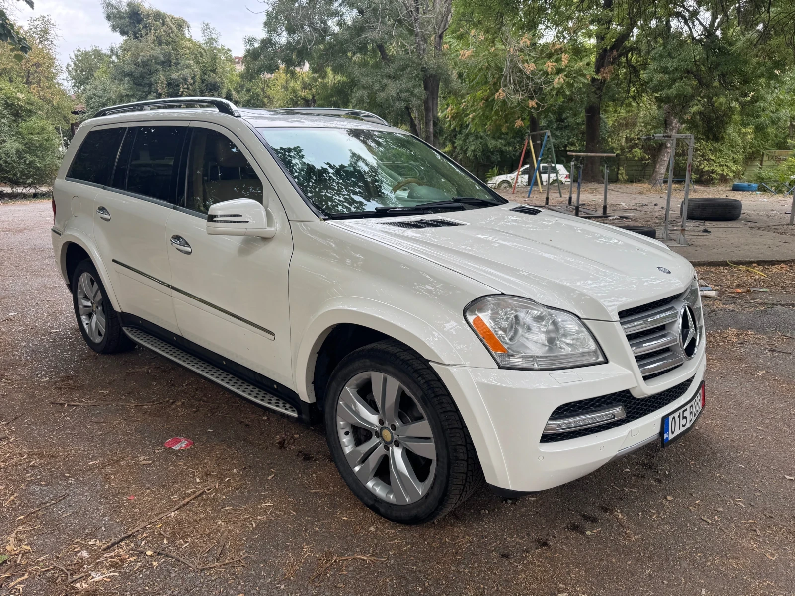 Mercedes-Benz GL 550 Grand edition , снимка 5 - Автомобили и джипове - 56226194