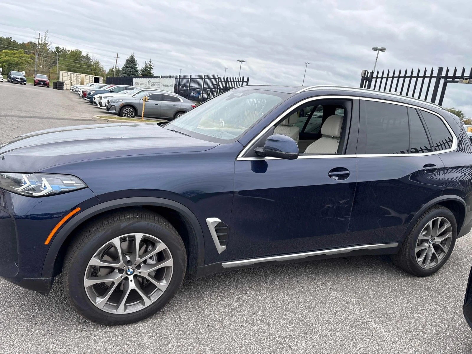 BMW X5 xDrive40i * АвтоКредит * (ЦЕНА ДО БГ), снимка 2 - Автомобили и джипове - 56281005