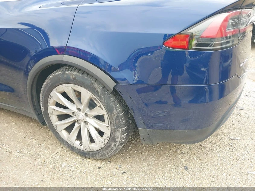 Tesla Model X 100D AWD, снимка 6 - Автомобили и джипове - 56332229