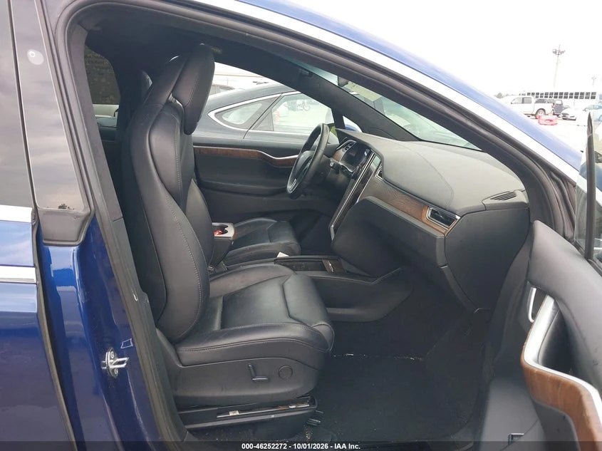 Tesla Model X 100D AWD, снимка 5 - Автомобили и джипове - 56332229