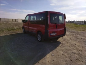 Renault Trafic 6 скорости, климатик, 8 места, снимка 5