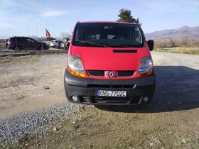 Renault Trafic 6 скорости, климатик, 8 места, снимка 2