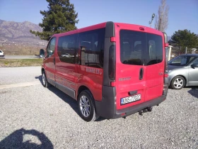 Renault Trafic 6 скорости, климатик, 8 места, снимка 4