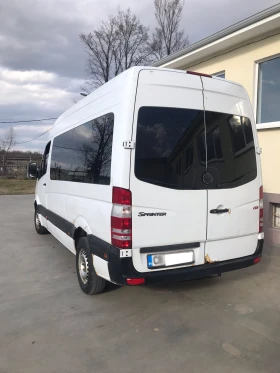 Mercedes-Benz Sprinter 211 Дълга и Висока База, снимка 2