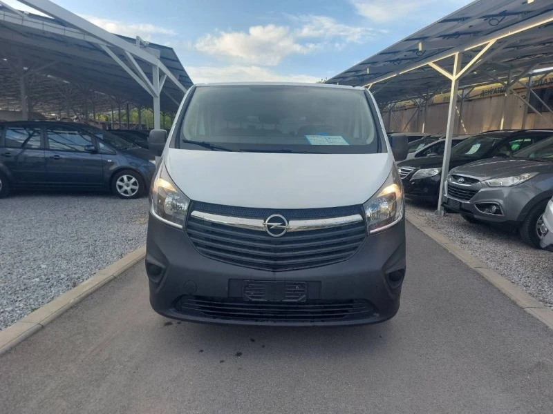 Opel Vivaro, снимка 2 - Бусове и автобуси - 47230446