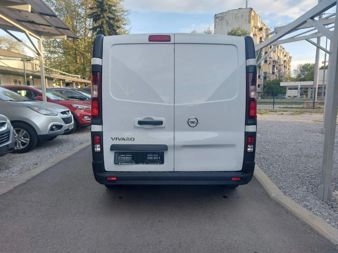 Opel Vivaro  - изображение 8