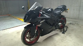     Kawasaki Ninja ZX6R