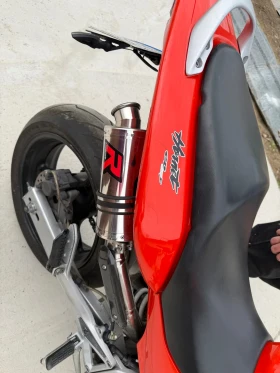 ����� �� �������� �� Honda Hornet