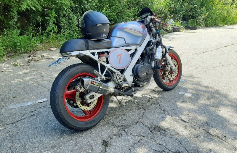 Honda Vfr RC24 , 750cc, снимка 3 - Мотоциклети и мототехника - 45871815