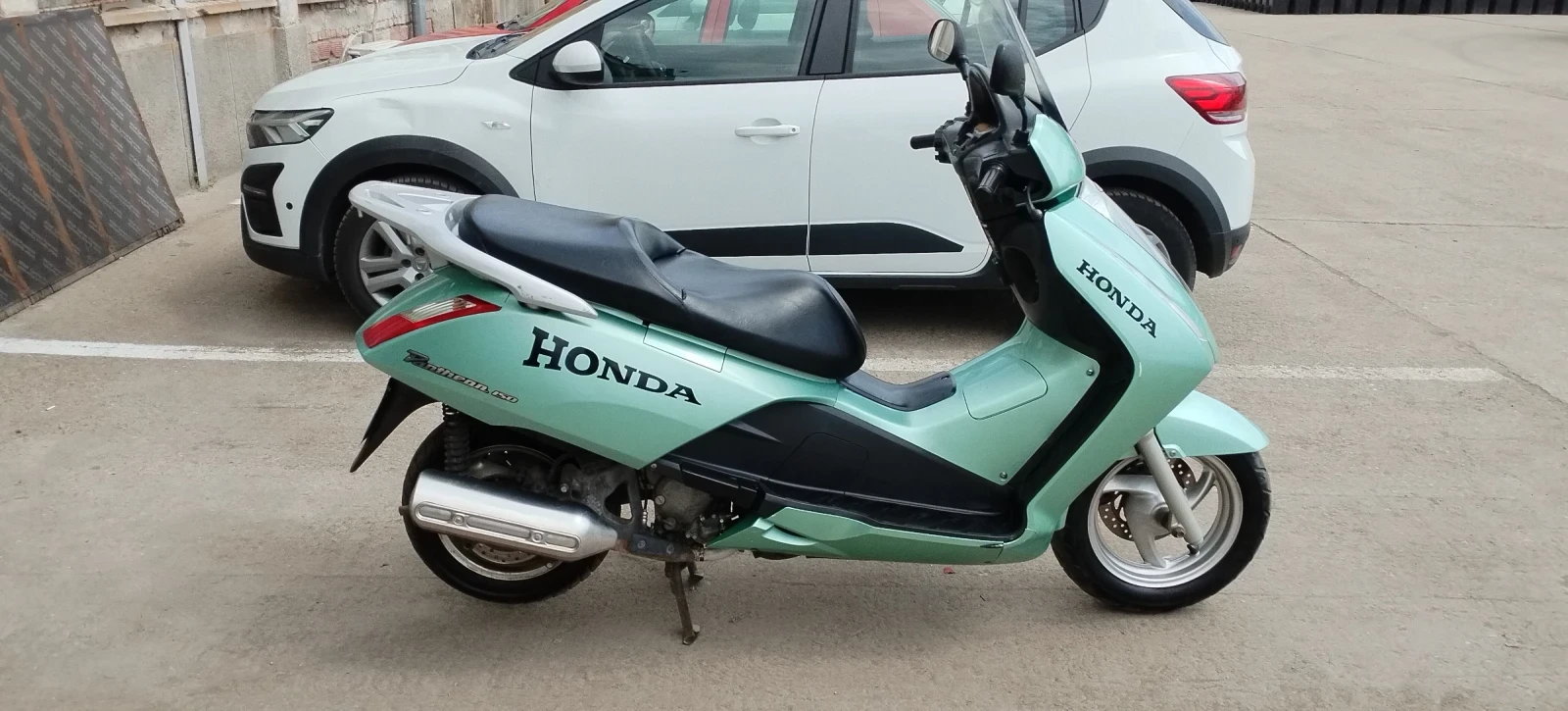 Honda Pantheon