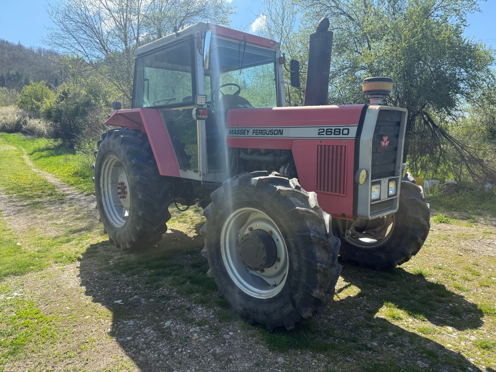 Трактор Massey