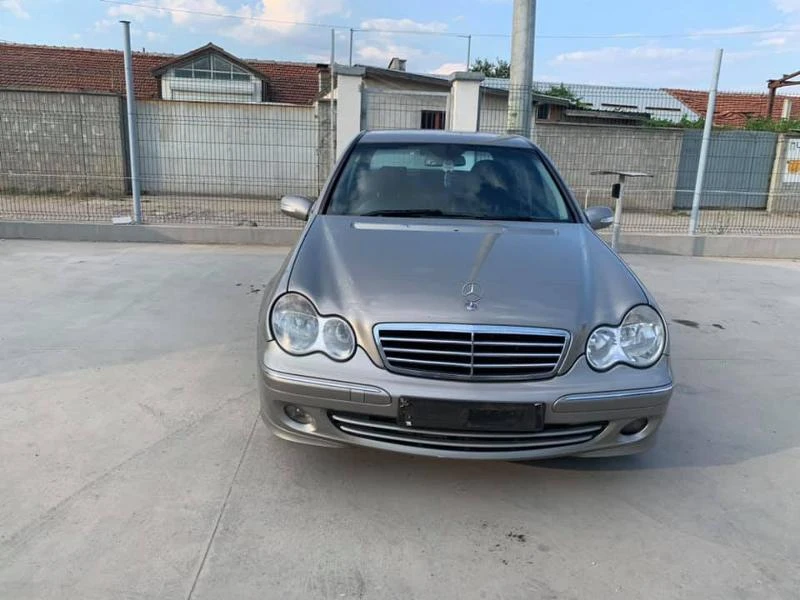 Mercedes C220CDI, снимка 1 - Части - 49502286