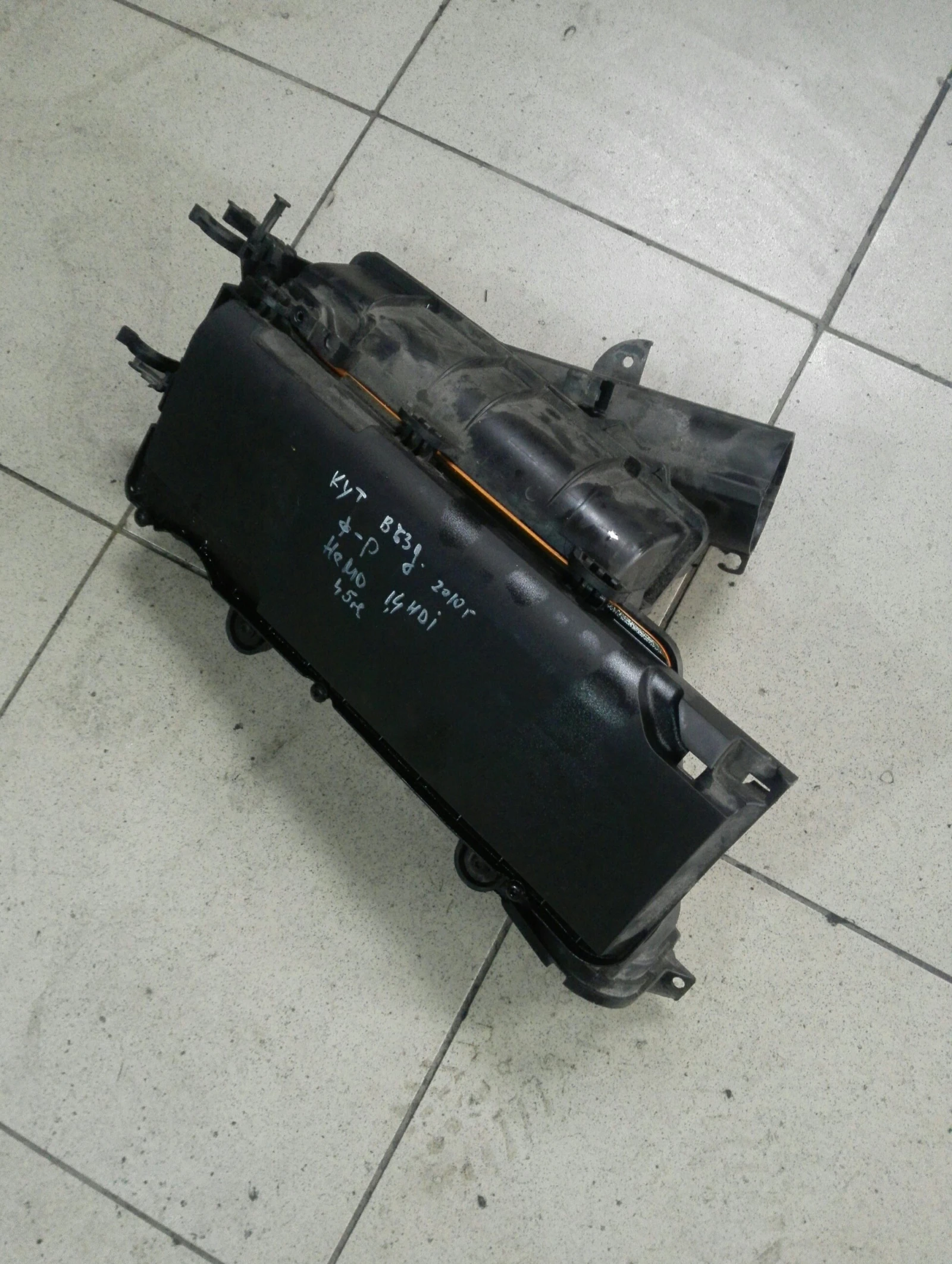 ����� �������� ������ ������� ���� 1.4��� | Mobile.bg � ����������� 1