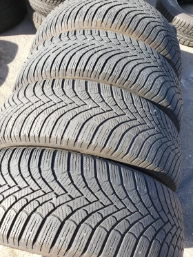 Гуми Зимни 215/65R17, снимка 4