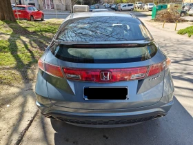Honda Civic 1.8 ОБСЛУЖЕНА , снимка 6