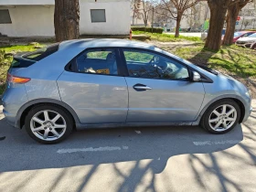 Honda Civic 1.8 ОБСЛУЖЕНА , снимка 5