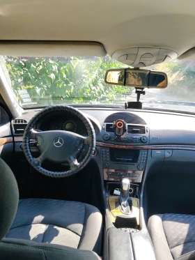 Mercedes-Benz E 200, снимка 7
