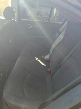 Mercedes-Benz E 200, снимка 5