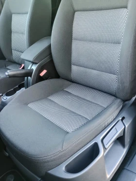 Skoda Octavia * SCOUT * 4X4 * АВТОМАТИК * СЕРВИЗНИ ДОКУМЕНТИ * , снимка 9