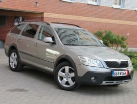 Skoda Octavia * SCOUT * 4X4 * АВТОМАТИК * СЕРВИЗНИ ДОКУМЕНТИ * , снимка 2