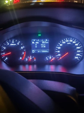 Kia K7 Prestige Panorama - 10225 € / 19998.36 лв. - 68051449 11