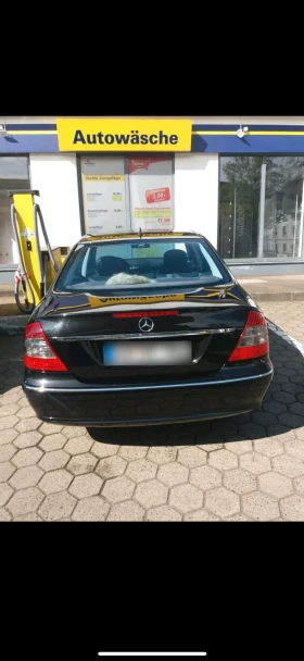����� �� �������� �� Mercedes-Benz E 200 Kompressor Avantgarde ������� ���� 172000��