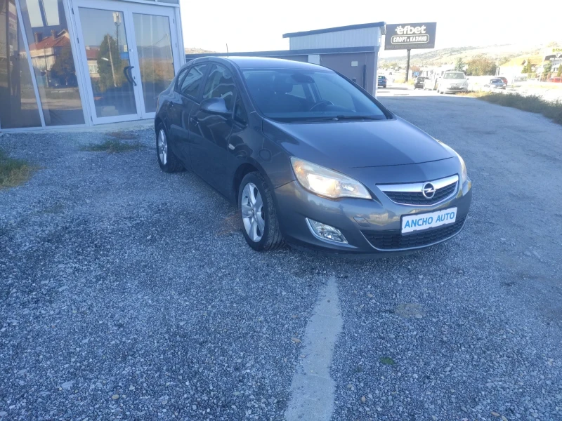 Opel Astra 1.6i  110кс, снимка 2 - Автомобили и джипове - 47657750